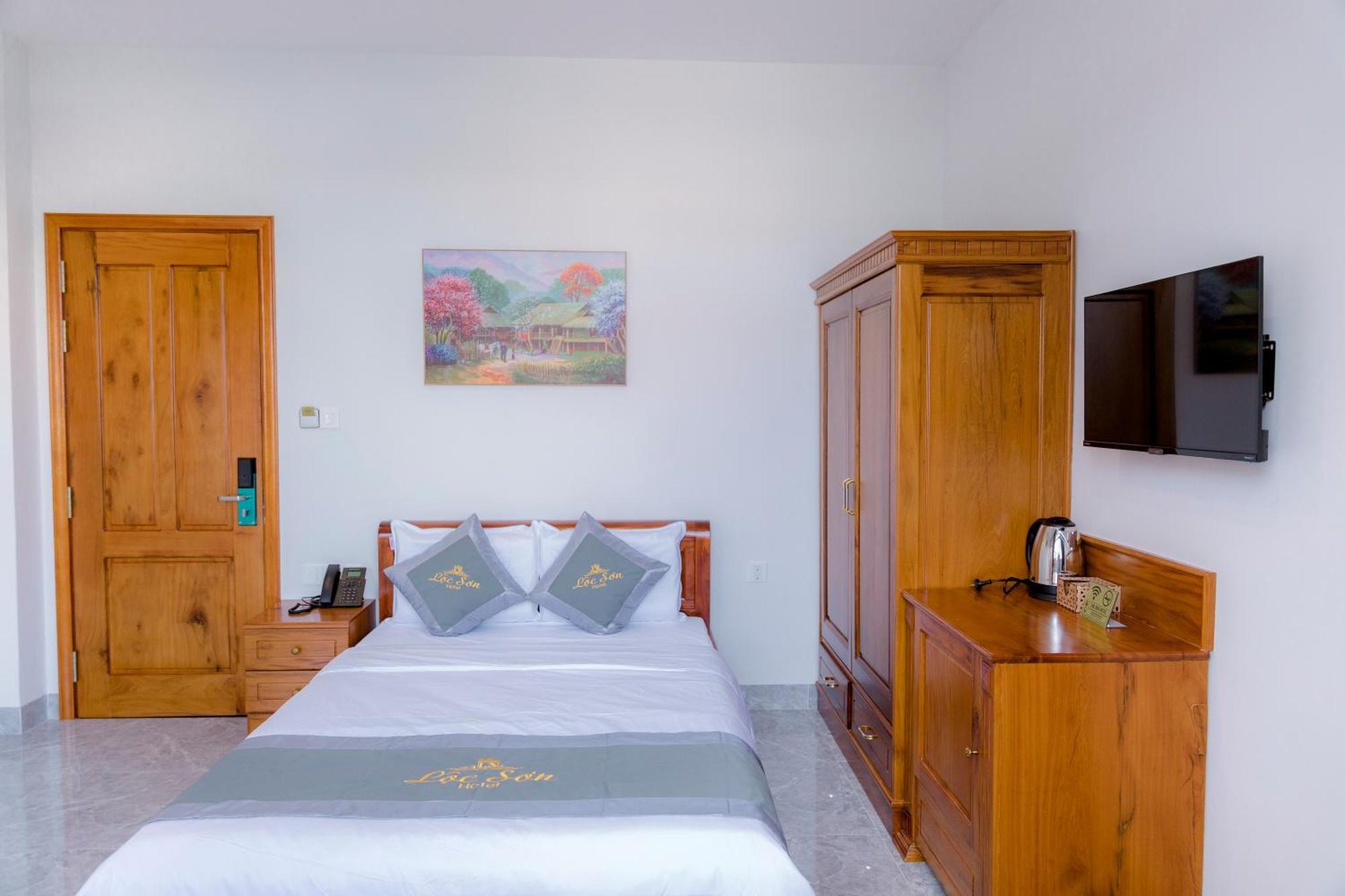 Loc Son Hotel بون ما توت المظهر الخارجي الصورة