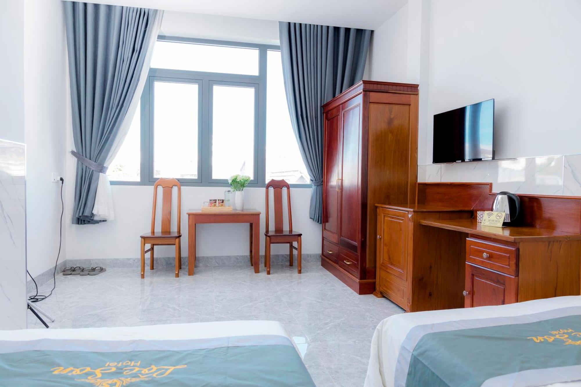 Loc Son Hotel بون ما توت المظهر الخارجي الصورة