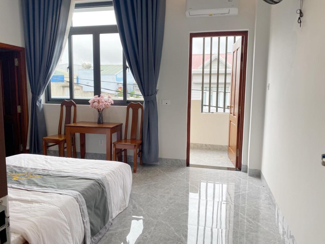 Loc Son Hotel بون ما توت المظهر الخارجي الصورة